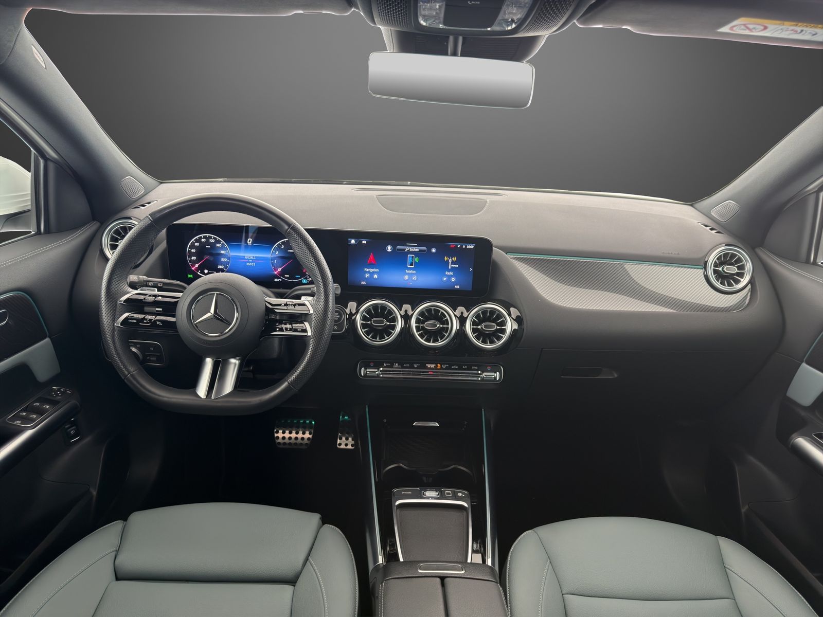 Mercedes-Benz GLA 200 AMG Line 2x *Premium*MB LED*19*WiPa+Kam foto 12