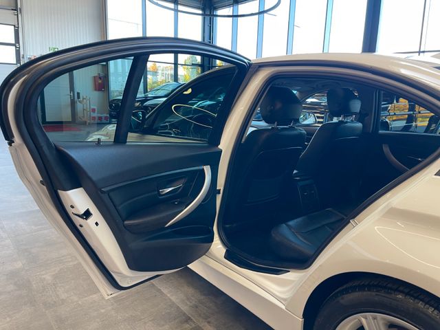 BMW 320 d Lim. *Schiebedach*Navi*Klima*Vollleder*DAB