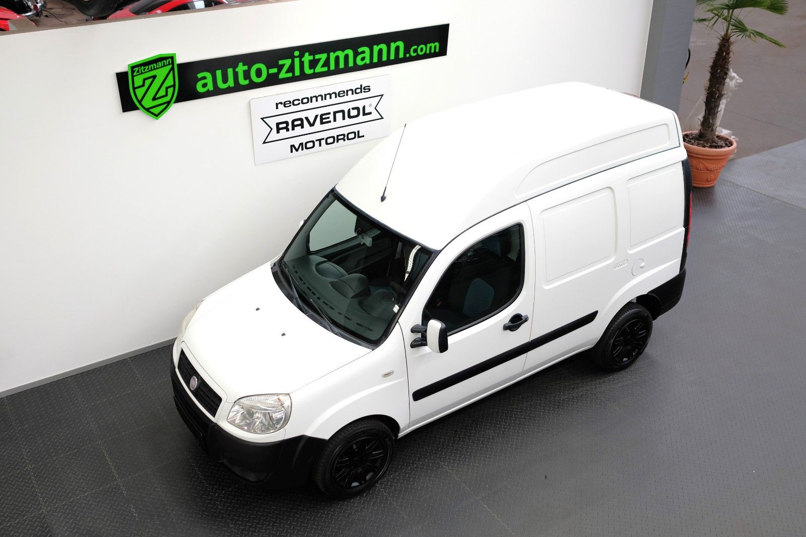 Fahrzeugabbildung Fiat Doblo Doblò 1.4SX Cargo Hochdach KAWA KLIMA PDC