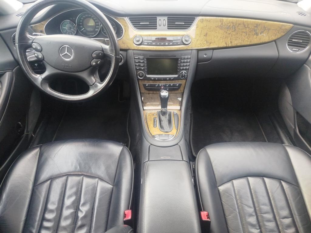 Mercedes-Benz CLS 320