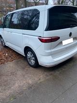 Volkswagen T7 Multivan 2.0 TDI//GARANTIE//1.Hand - VW T7 Multivan Gebrauchtwagen in Hamburg