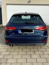 Audi A3 35 TFSI S tronic Sportback - Kosmosblau  - Audi A3 von privat