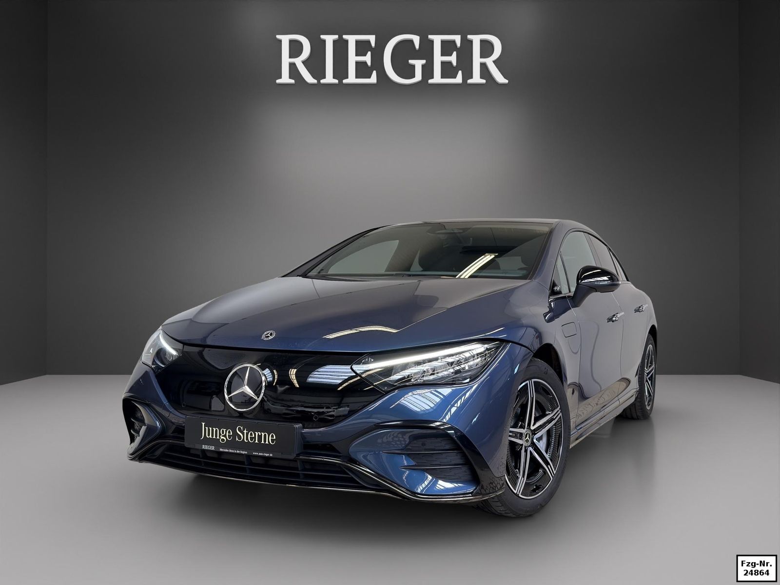 Mercedes-Benz EQE 300 AMG-Ext. PLUS-PAKET PANO Sitzklima NIGHT