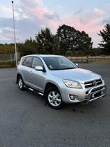 Toyota Verkaufe Toyota RAV4 - Toyota RAV 4 Gebrauchtwagen in Bielefeld