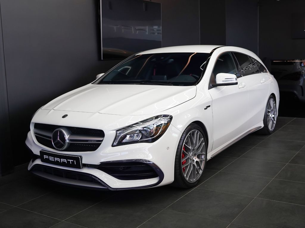 Mercedes-Benz CLA 45 AMG