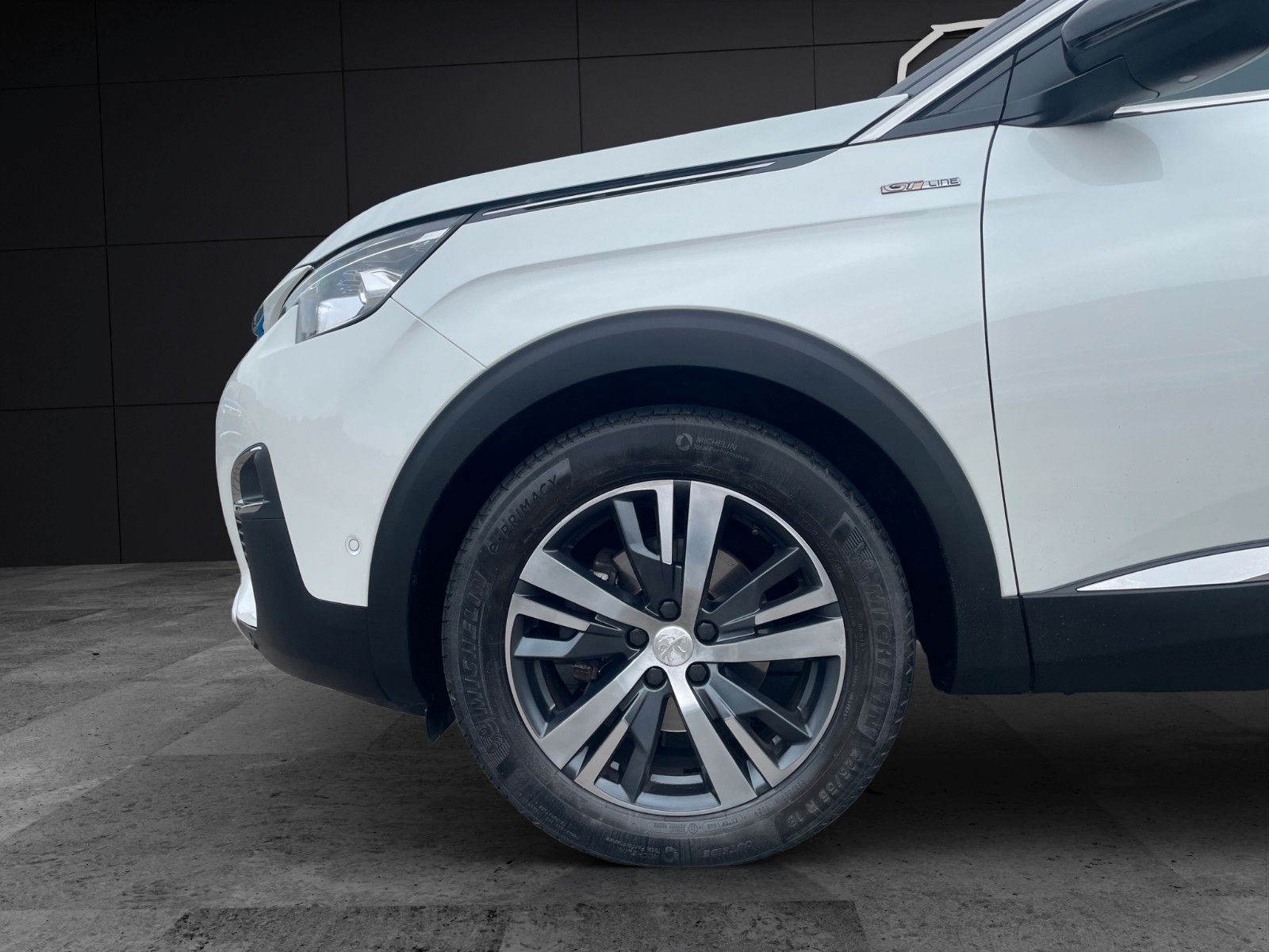 Fahrzeugabbildung Peugeot 5008 GT-Line Business Cam*Shzg*Navi*DAB+*7Sitzer