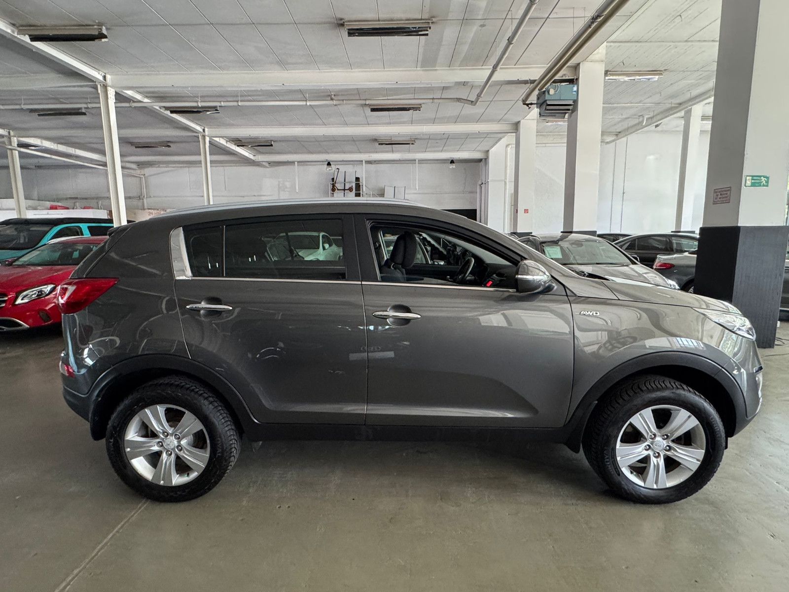 Kia Sportage 2.0 VISION 4WD AUTOMATIK UNFALLFREI 1H