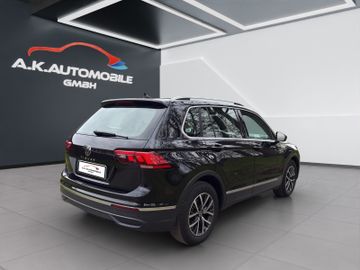 Volkswagen Tiguan - 6