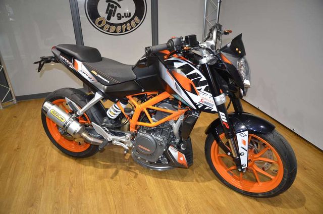 KTM 390 Duke A2 tauglich, viel Zubehör