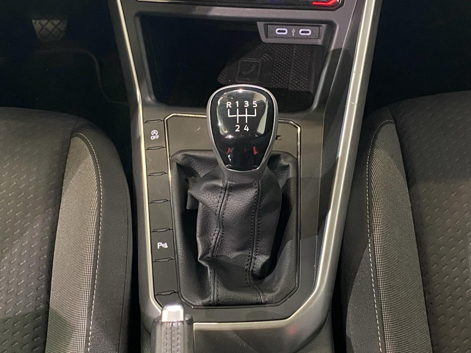 Volkswagen Polo 1.0 TSI Life / LED Einparkhilfe