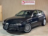 Alfa Romeo ANDERE 147 1.6 TS 16V Basis°KLIMA°TÜV NEU°WENIG - Alfa Romeo: V6