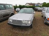 Mercedes-Benz 300 CE - Mercedes-Benz 300 aus 1990: 300ce