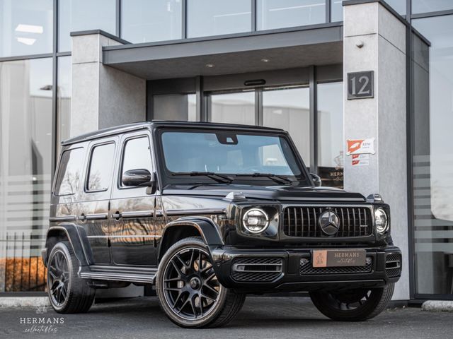 Mercedes-Benz G 63 AMG / Pano / Burmester 3D / Massage / Green