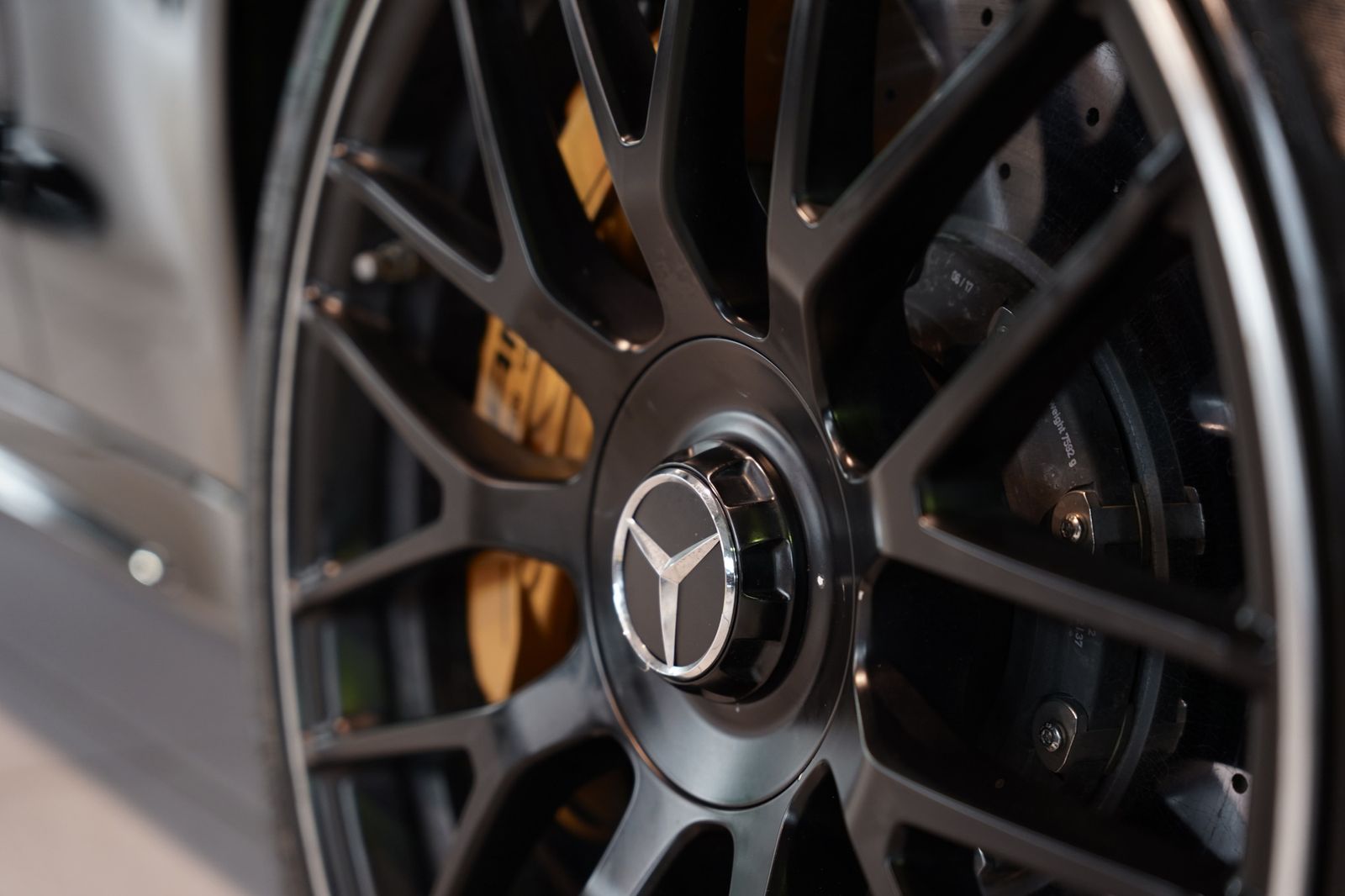 Mercedes Benz C 63 Amg