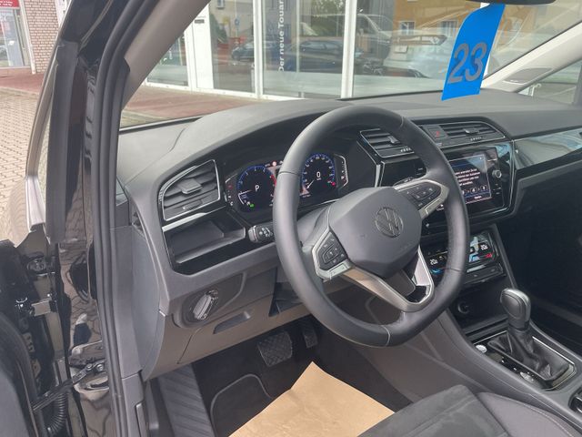 Touran R-line TSi DSG PANO Ergo Dynaudio 7S