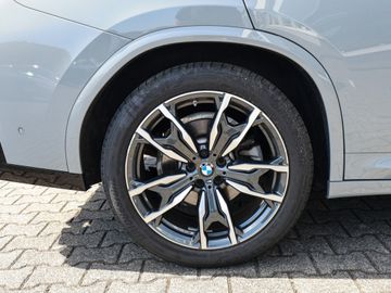 BMW X4 - 10