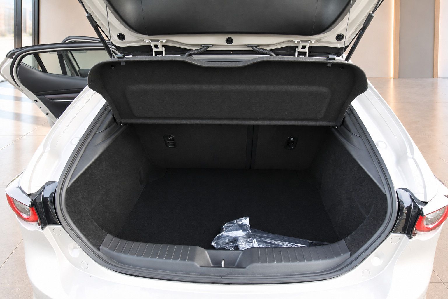 Mazda 3 - Bild 16