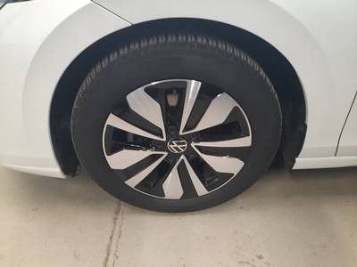 Volkswagen Golf - Bild 9