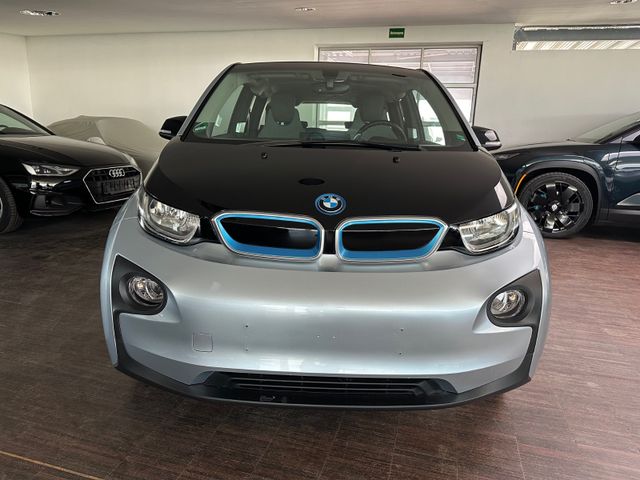Fahrzeugabbildung BMW i3 REX*NAVI PRO*SHZ*8-FACH*SoH 98%