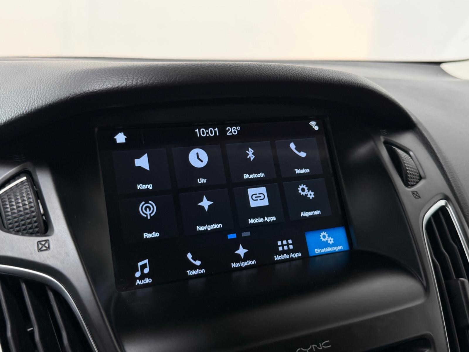 Ford Focus Turnier Business*2.hd*Autom.*Carplay*Navi