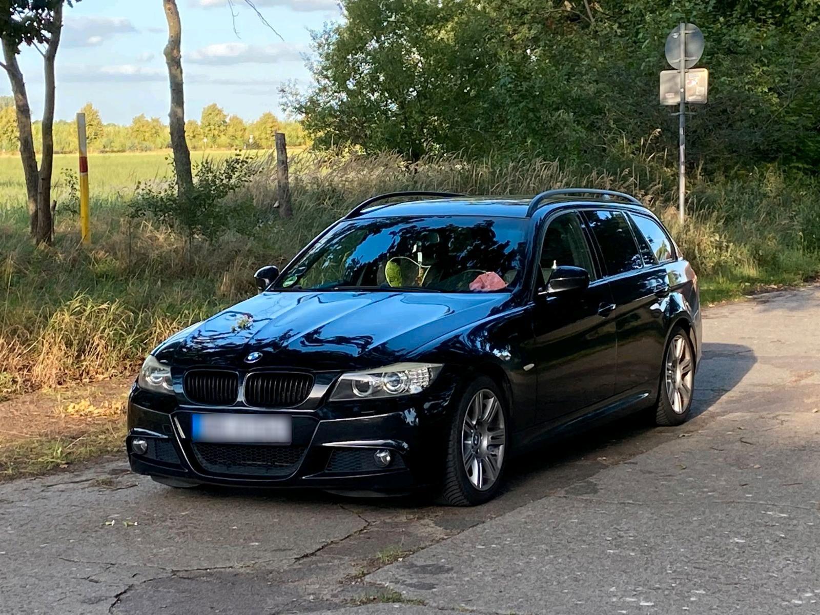 BMW 3er BMW - gepflegt/Alcantara/ TÜV 10.27