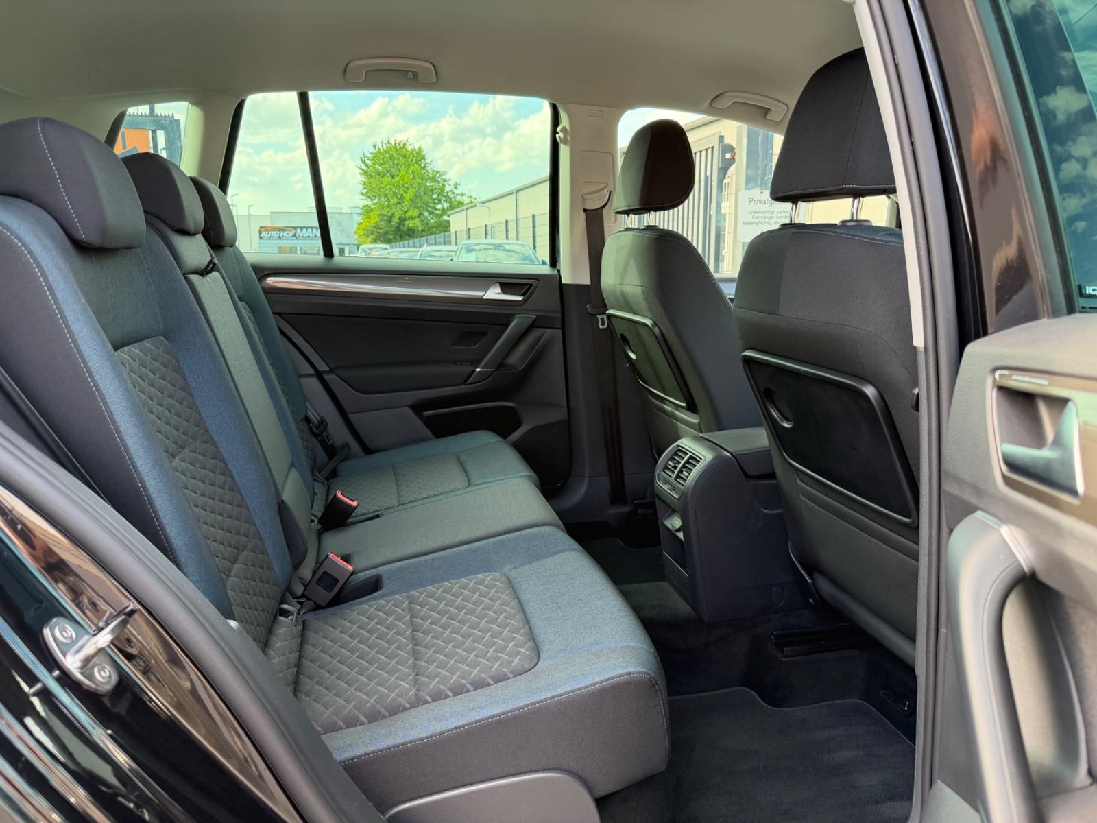 Volkswagen Golf Sportsvan VII IQ.DRIVE/NAVI/TÜV Neu/PDC, миниатюра 15