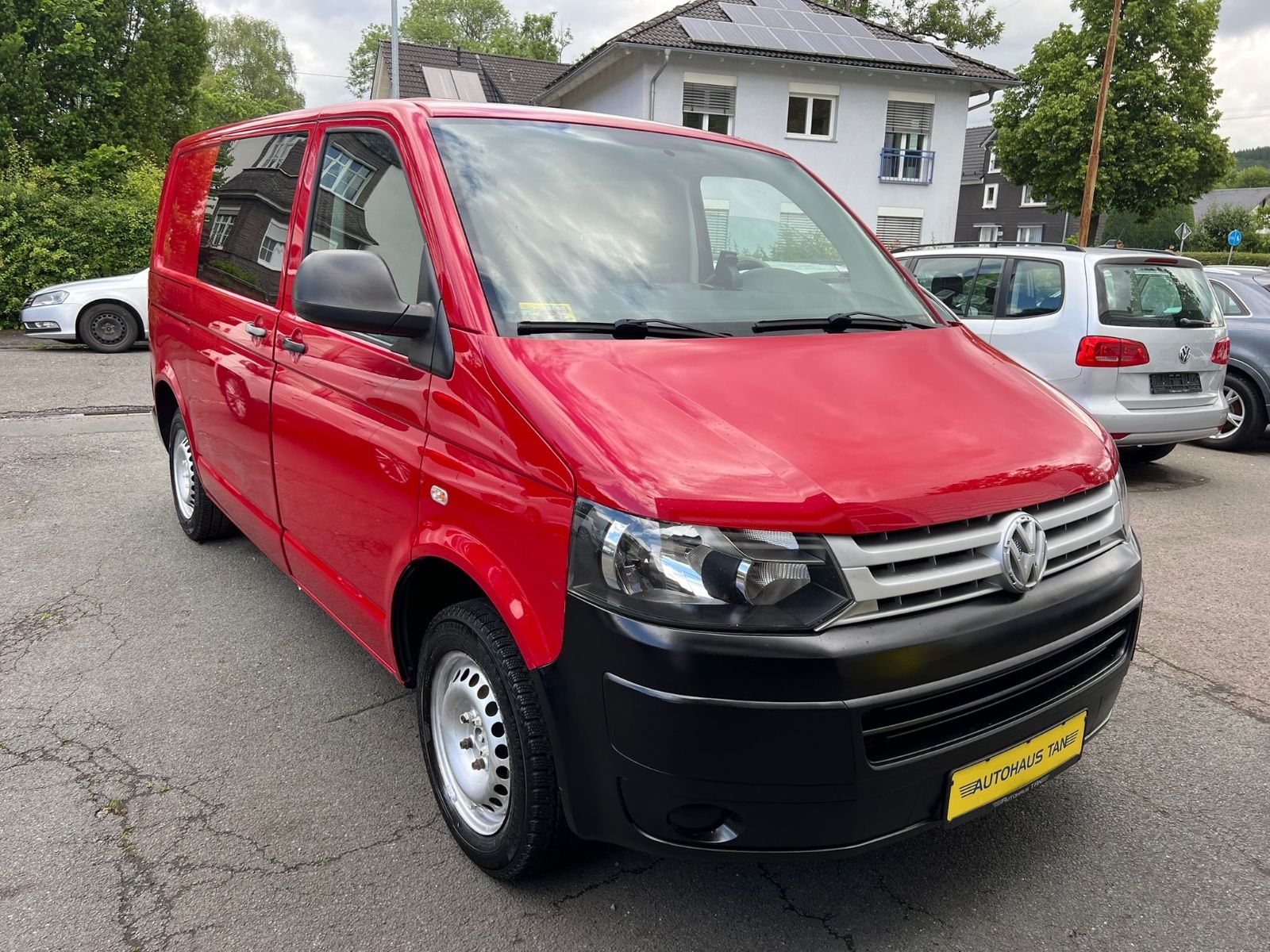 Fahrzeugabbildung Volkswagen T5 Transporter Kasten-Kombi Kombi