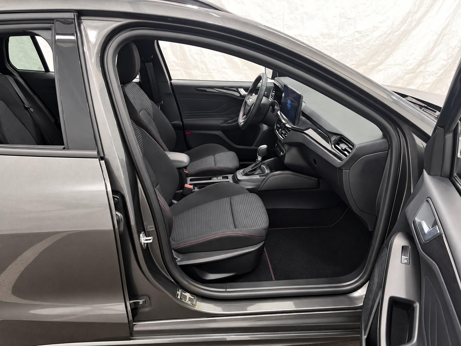 Ford Focus Turnier 1.0 EcoBoost ST-LINE X/HUD/ACC/AHK imagem 3