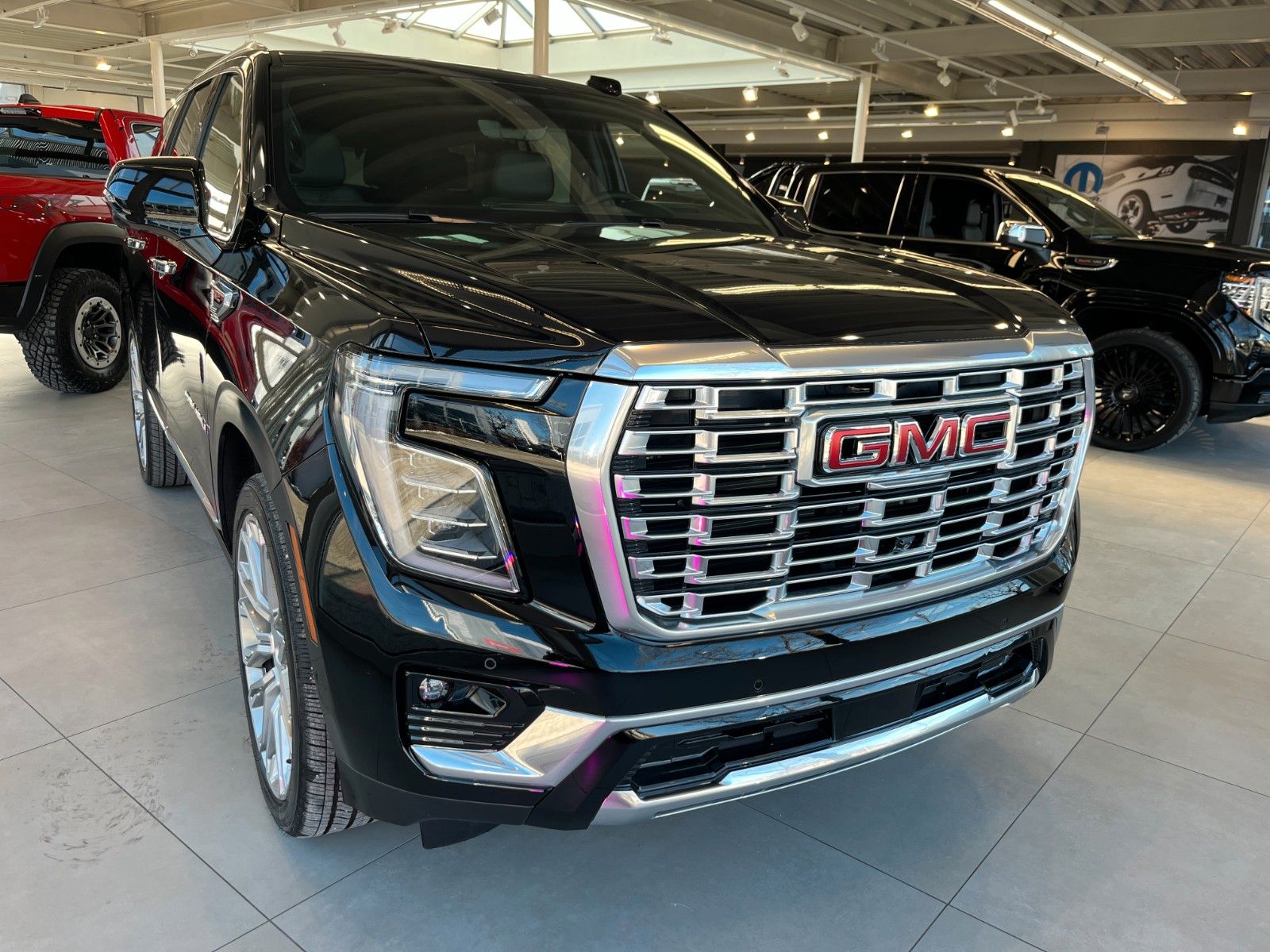 Fahrzeugabbildung GMC Yukon Denali 6.2 V8*Luftfed.*360°*Head-Up