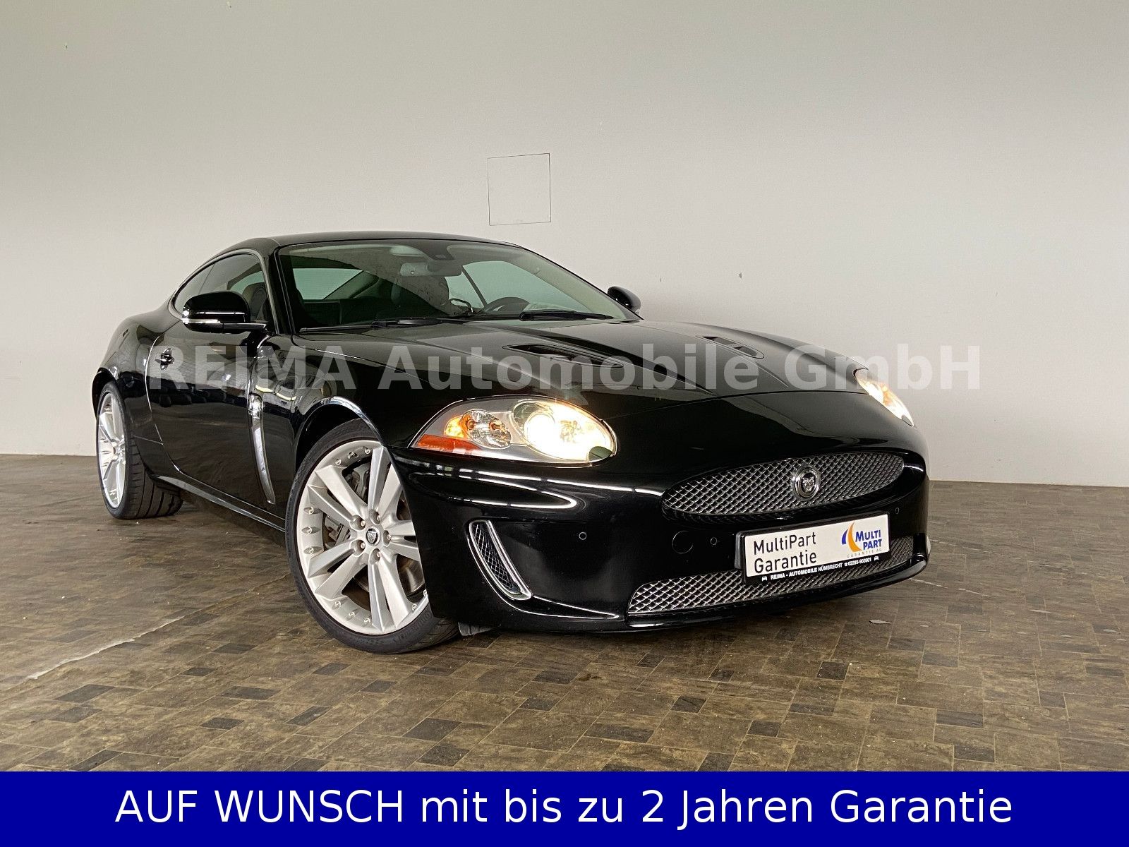 Fahrzeugabbildung Jaguar XKR 5.0 V8 XKR Kompressor Coupé, Leder, Navi