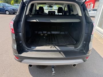 Ford Kuga Titanium+Xenon+SHZ+Navi+AHK
