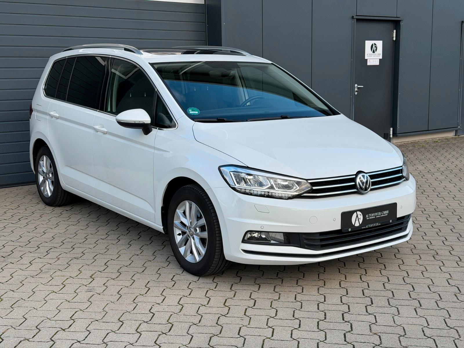 Volkswagen Touran *ALLSTAR*7-SITZE*LED*AHK*ACC*PANO*