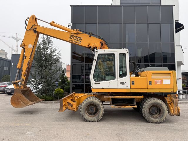 Liebherr A 902 LITRONIC 3.LOFFEL