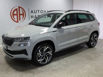 Fahrzeugverkauf 4 Skoda Karoq Sportline 4x4 AHK Pano 19 Zoll NAVI