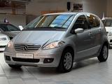 Mercedes-Benz A170 Elegance|Automatik|Klimaanlage|PDC|SHZ|2.Hd - Mercedes-Benz A 170 mit Benzin-Antrieb