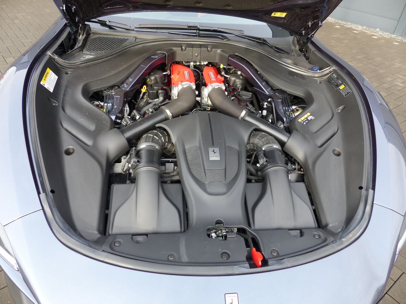 Fahrzeugabbildung Ferrari Roma Daytona Cognac/Cuoio