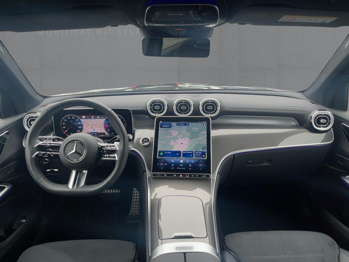 Fahrzeugabbildung Mercedes-Benz GLC 450 d 4M AMG/Night/360°/Digital-Light/AHK