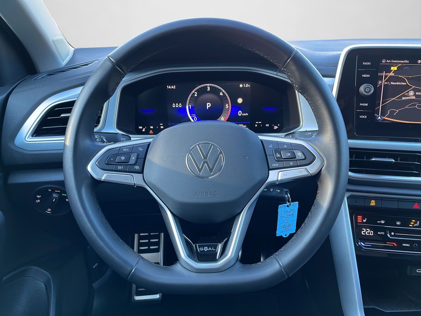 Volkswagen T-Roc - Bild 10