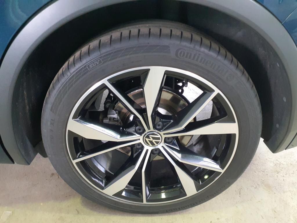 Volkswagen Tiguan R-Line 4Motion 2.0 TSI 180kW 7-Gang DSG 4