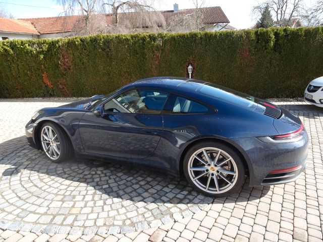 Porsche 992 Coupe PDK original 17.000 km/Abgas/Key-Less