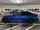 BMW 330e xDrive M Sport Automatik M Sport - mit Hybrid-Antrieb: Blau, Alcantara, mit Klimaautomatik