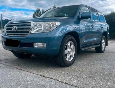 Toyota Land Cruiser J200 V8 4.5D