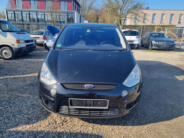 Ford S-Max S-MAX Titanium