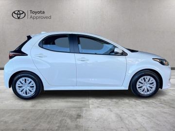 Toyota Yaris - 4