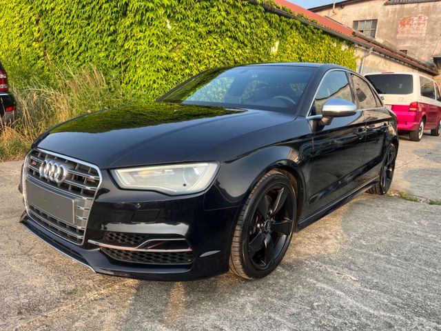 Audi S3 Limousine 2.0 TFSI quattro*Bang Olufsen*LED*