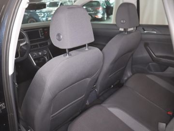 Volkswagen Taigo - 11