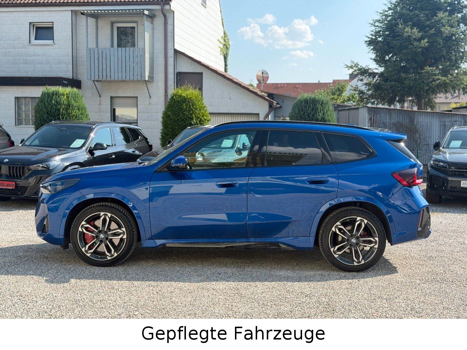 BMW X1 xDrive23i M SportPRO 19" AHK Pano H&K ACC 360