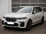 BMW X7 xDrive 30 d M Sport*Kristall*Pano*Laser*HUD* - BMW X7: M