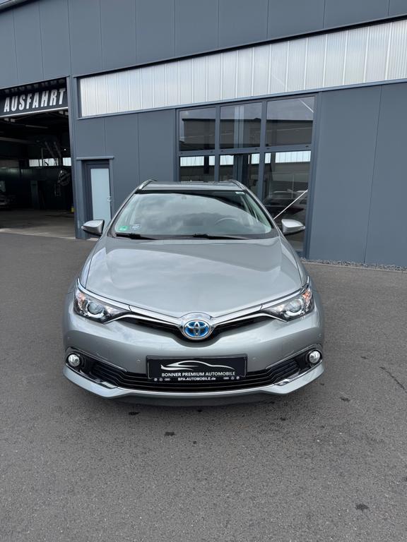 Toyota Auris Touring Sports