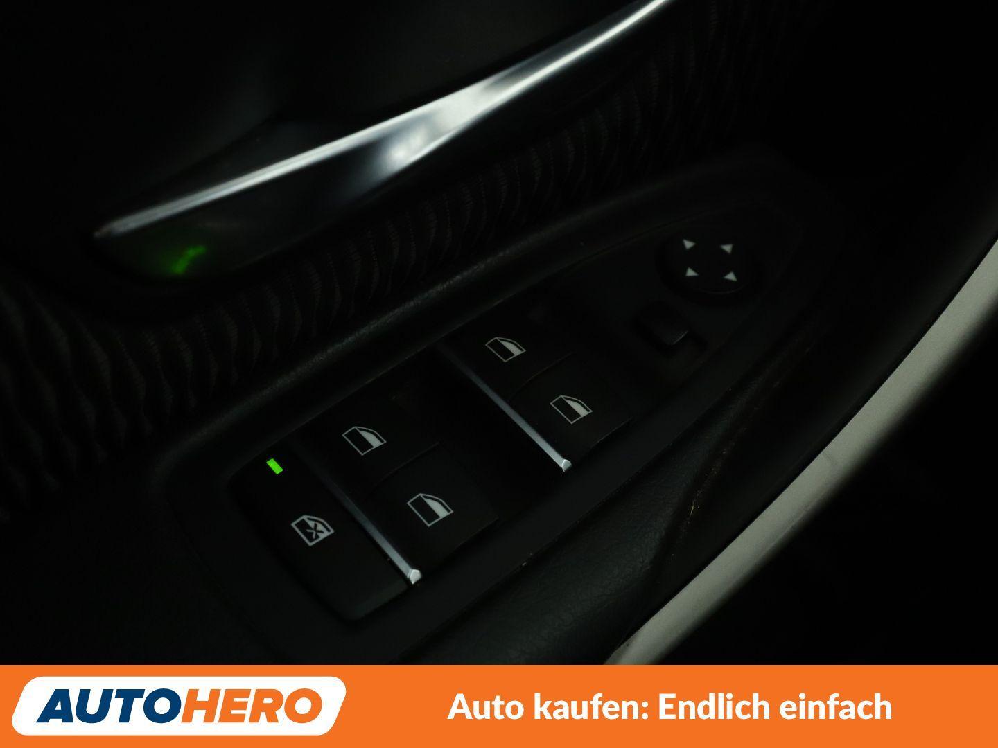 BMW 320d Advantage Aut.*NAVI*LED*HUD*TEMPO*PDC*SHZ*